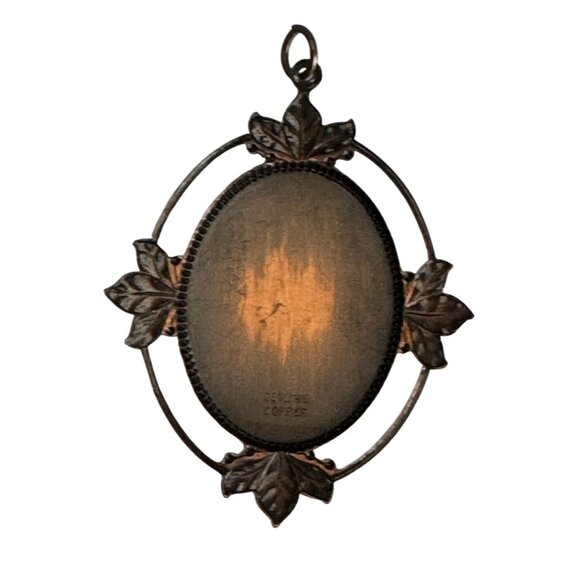 Vintage Copper Pendant With Inlaid Mother Of Pearl Owl Design 3" Oval With Flora - Picture 5 of 5